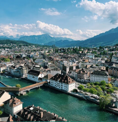 New York: City of Dreams